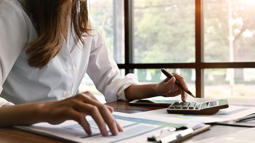Debt Consolidation vs. Debt Settlement: Understanding Your Options