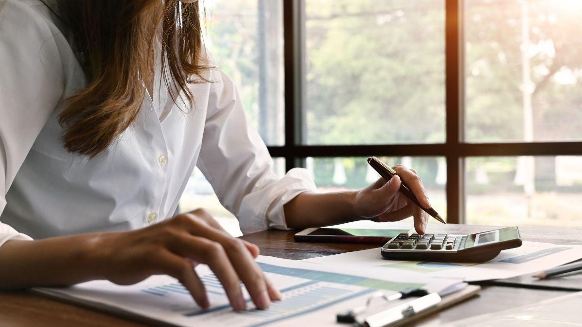 Debt Consolidation vs. Debt Settlement: Understanding Your Options