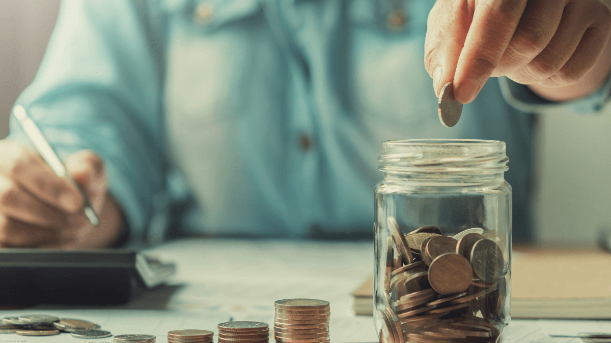 Business Banking Account Tips for Comparing Fees, Features, and Digital Access